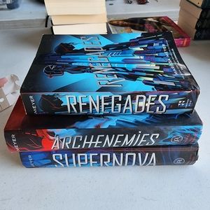 Meyer book series. Renegades